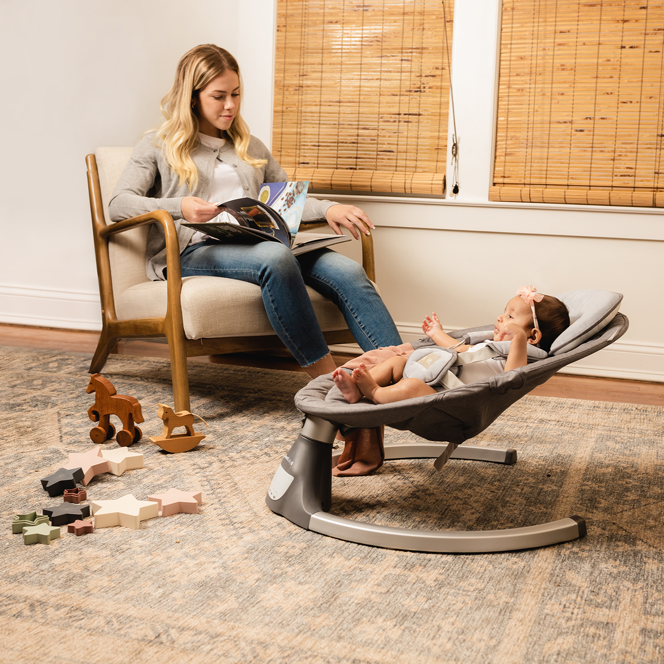 Nova Signature Baby Swing