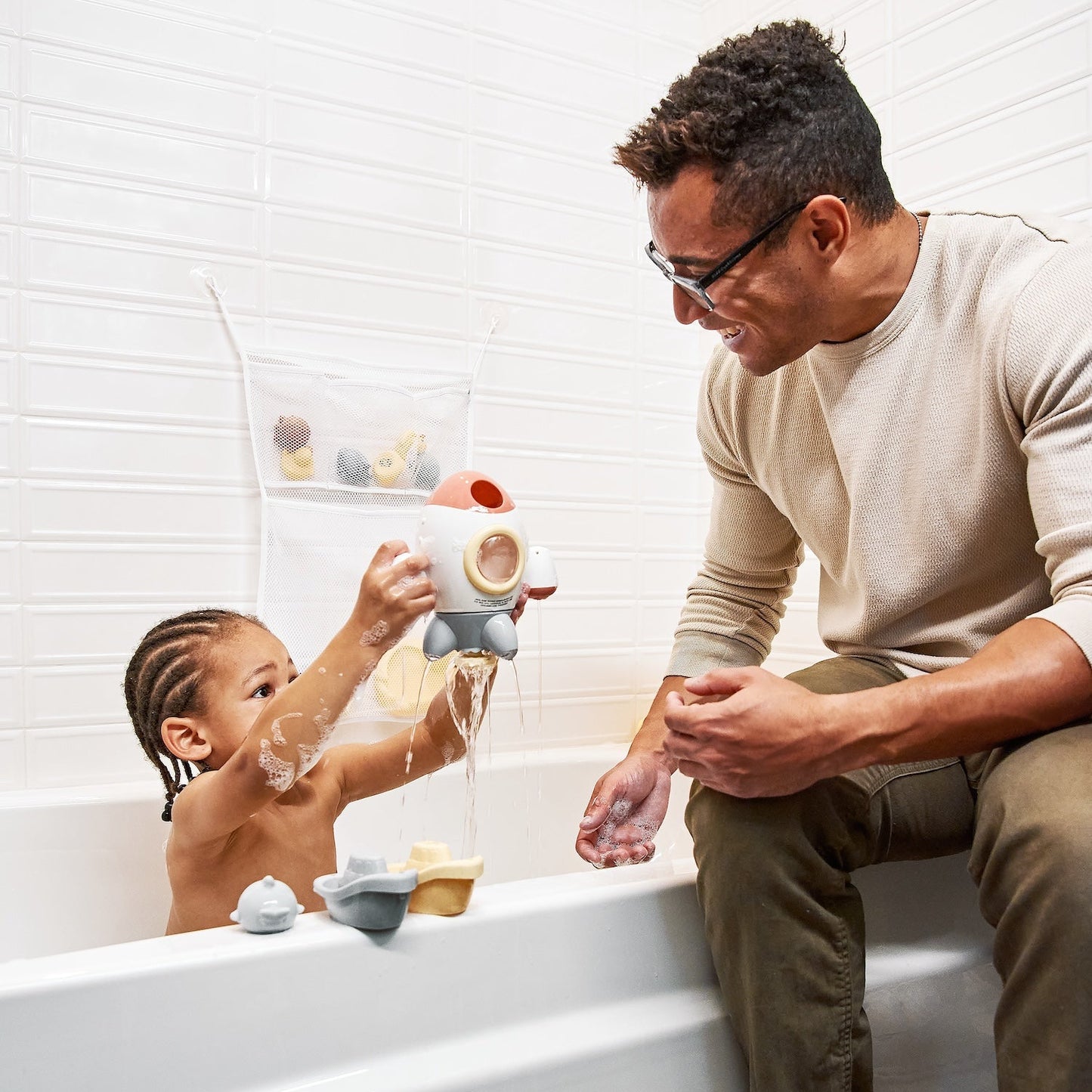 Blast Off! Rocket Sprinkler Bath Toy